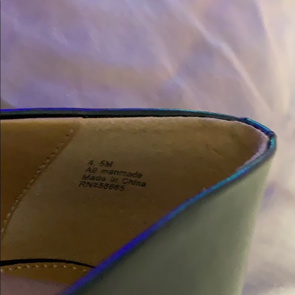 Shoes - pumps black size 4.5 - Picture 4 of 4